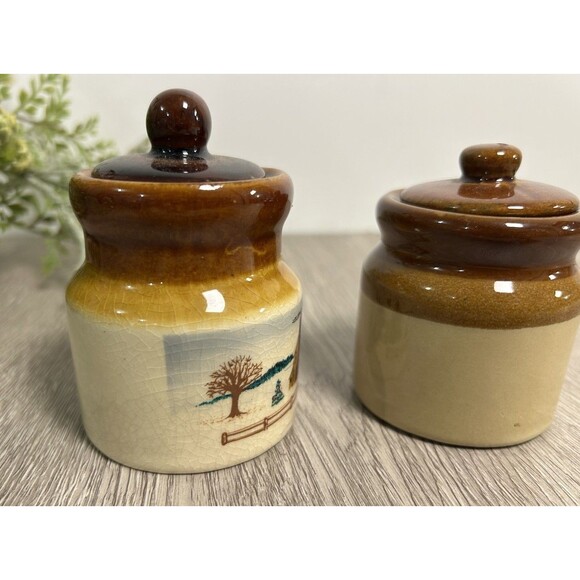 Set Of 2 Vintage Miniature Crock Jars 3” Christmas Winter Scene & Plain Brown - Picture 3 of 10